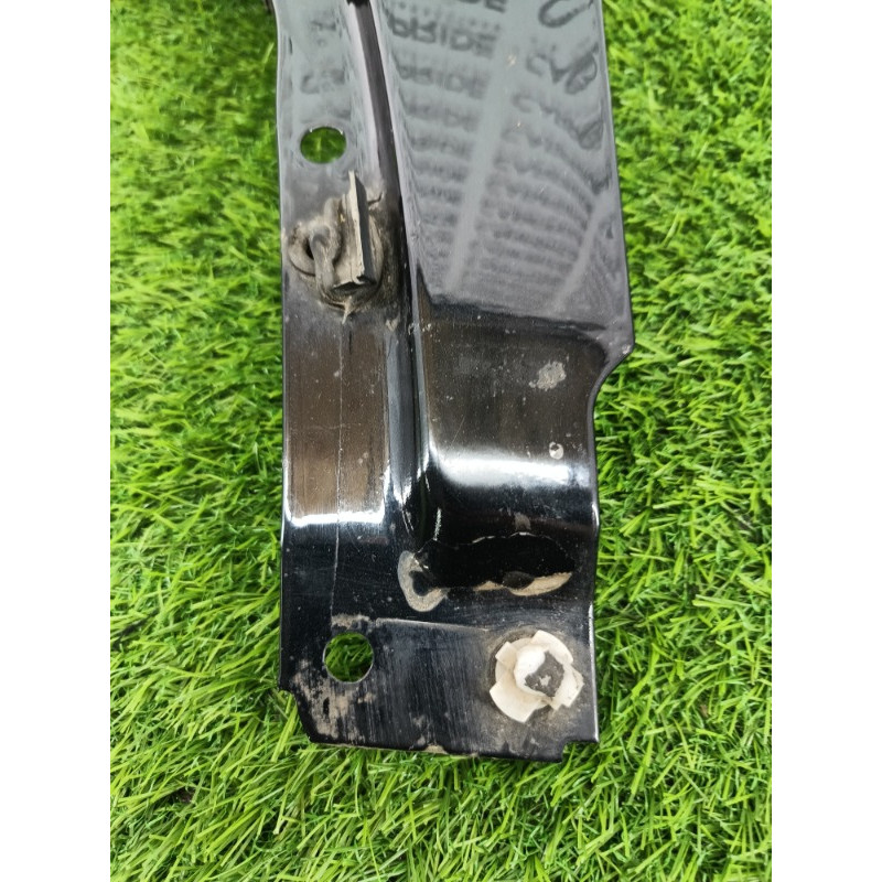 Крыло (наружные элементы кузова) Volkswagen Tiguan 5N 2011 1.4 CAVA 5N0821105A