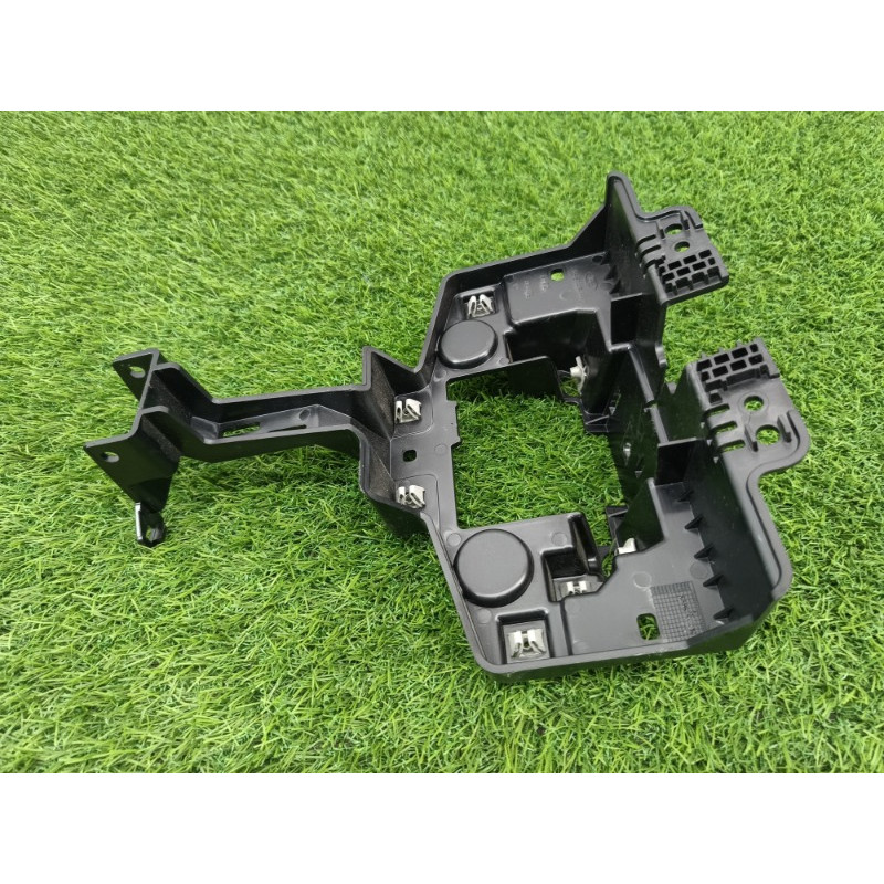 Кронштейн торпедо (салон) Ford ESCAPE MK4 2020 1.5 lj6bs044b48ac