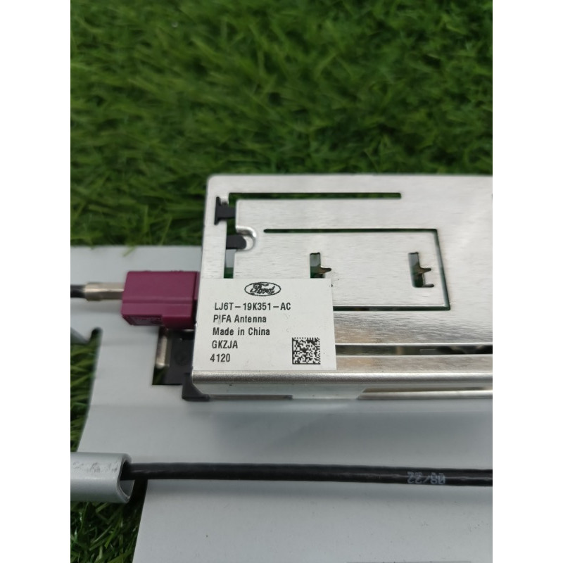 Антенна (электрика) Ford ESCAPE MK4 2020 1.5 LJ6Z19A390A