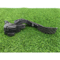 Педаль газа