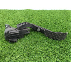 Педаль газа