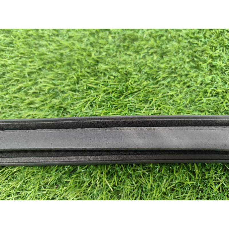 Уплотнитель проема двери (кузов и элементы) Ford ESCAPE MK4 2020 1.5 LJ6Z7820708C