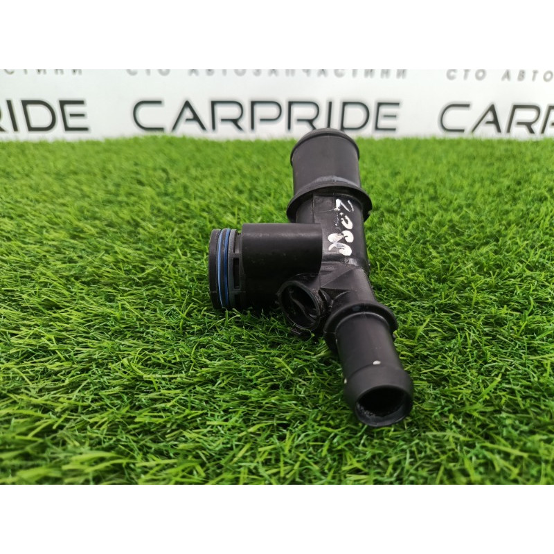 Фланец системы охлаждения (система охлаждения) Ford ESCAPE MK4 2020 1.5 GN1Z8K556C