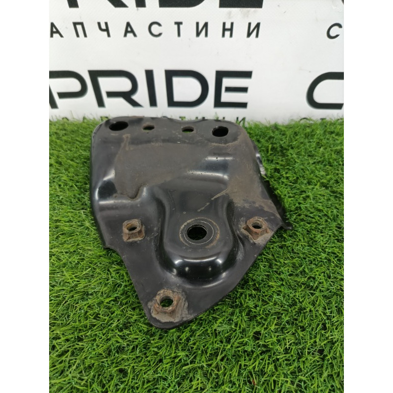 Кронштейн рычага подвески (подвеска) Subaru Forester SK 2020 2.5 20216FL020