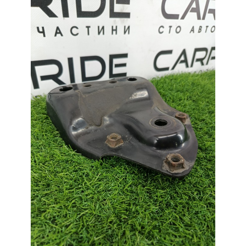 Кронштейн рычага подвески (подвеска) Subaru Forester SK 2020 2.5 20216FL020