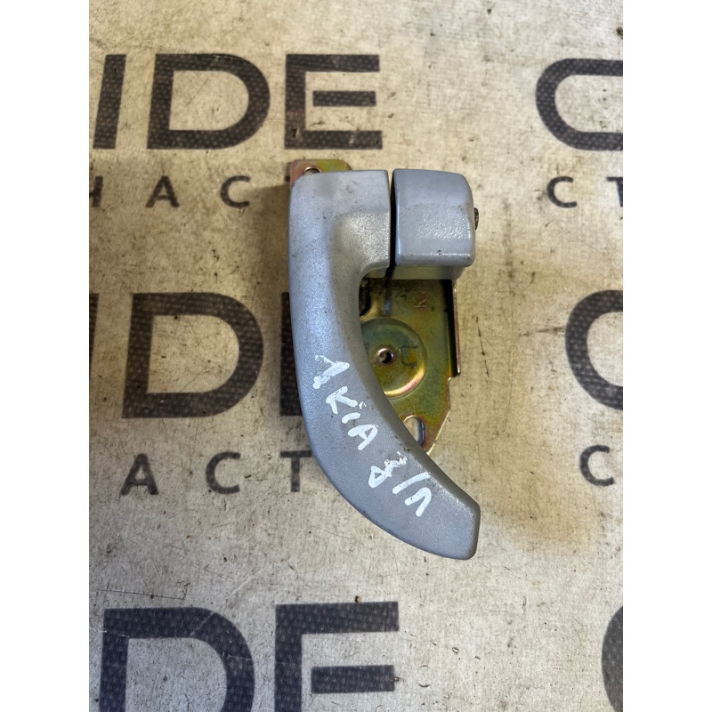 Ручка дверей внутрішня (салон) KIA Sorento BL 2005 2.5 CRDI 826213e000