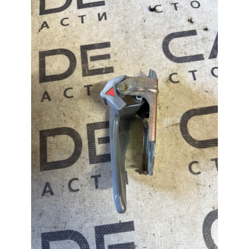 Ручка дверей внутрішня (салон) KIA Sorento BL 2005 2.5 CRDI 826213e000