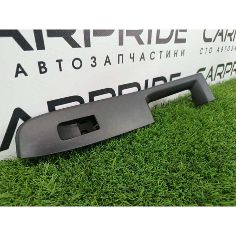 Накладка кнопок склопідйомника (салон) Ford ESCAPE MK4 2020 1.5 LJ6Z14525AB