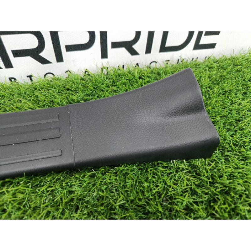 Накладка на порог (кузов и элементы) Subaru Forester SK 2020 2.5 94060SJ030VH