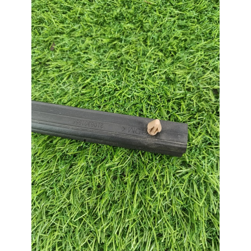 Ущільнювач капота (кузов і елементи) Mitsubishi Outlander GM4W 2022 2.50 5902A352