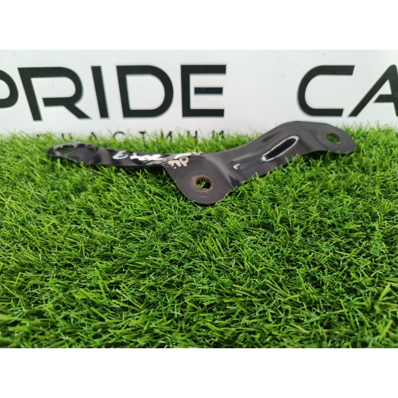 Крепление рулевой рейки (рулевое управление) Subaru Forester SK 2020 2.5 34166FL010