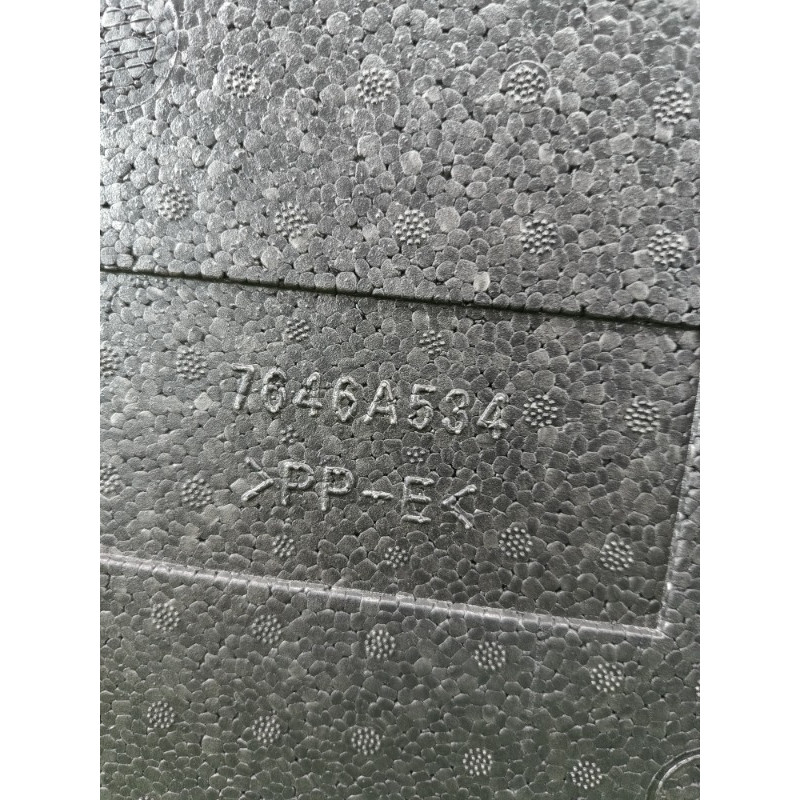 Лоток багажника (салон) Mitsubishi Outlander GM4W 2022 2.50 7646a534