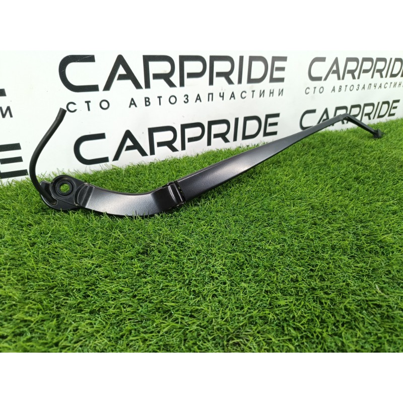 Поводок дворника (кузов и элементы) Mitsubishi Outlander GM4W 2022 2.50 8250B216