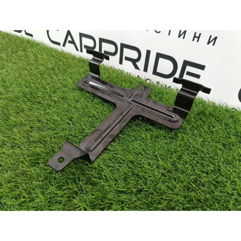 Кріплення акумулятора (кузов і елементи) Mitsubishi Outlander GM4W 2022 2.50 8201A461