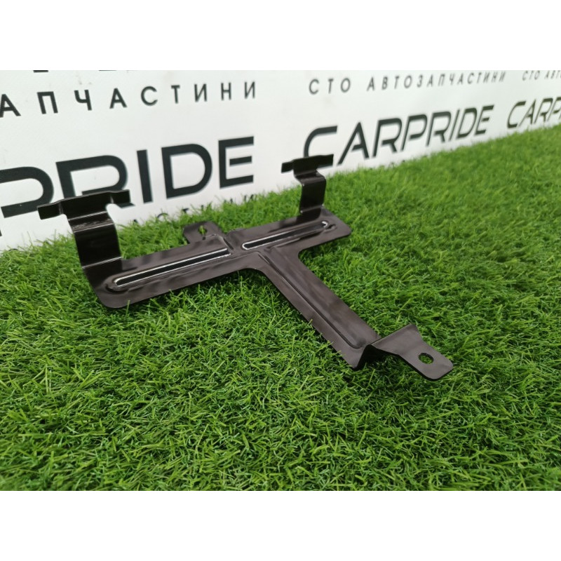 Кріплення акумулятора (кузов і елементи) Mitsubishi Outlander GM4W 2022 2.50 8201A461