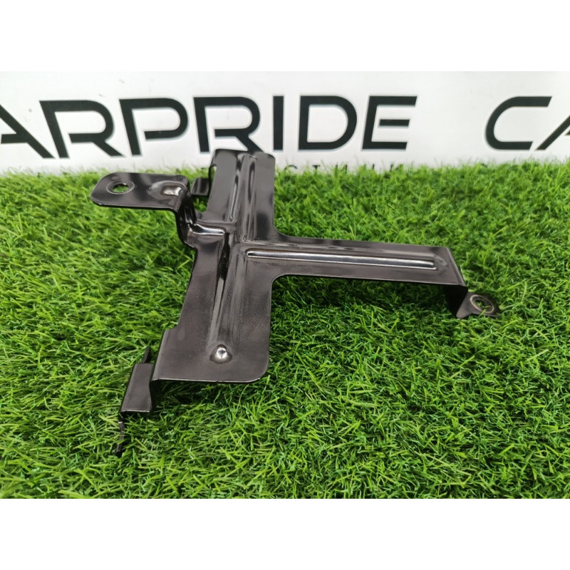 Кріплення акумулятора (кузов і елементи) Mitsubishi Outlander GM4W 2022 2.50 8201A461