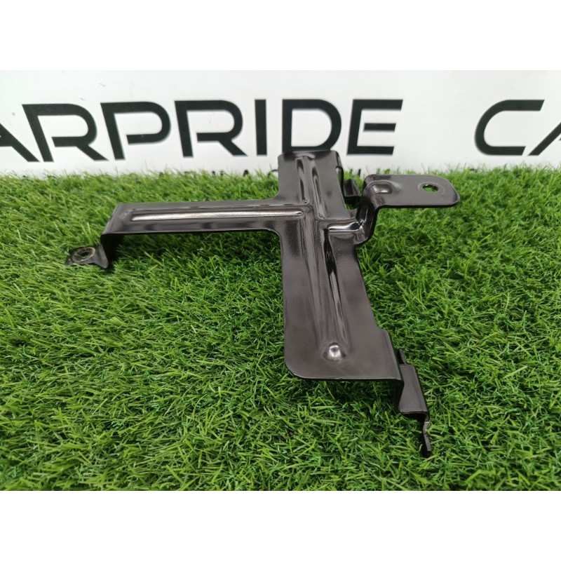 Кріплення акумулятора (кузов і елементи) Mitsubishi Outlander GM4W 2022 2.50 8201A461