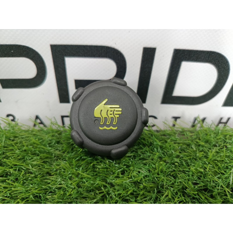 Крышка расширительного бачка (система охлаждения) Mitsubishi Outlander GM4W 2022 2.50 1375A672