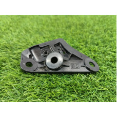 Крепление крышки багажника