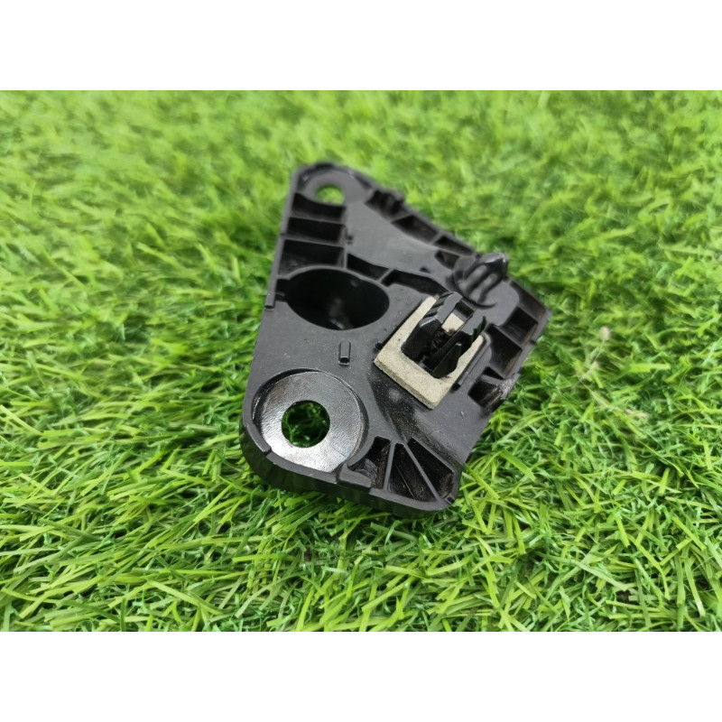 Крепление крышки багажника (кузов и элементы) Subaru Forester SK 2020 2.5 91111sj000