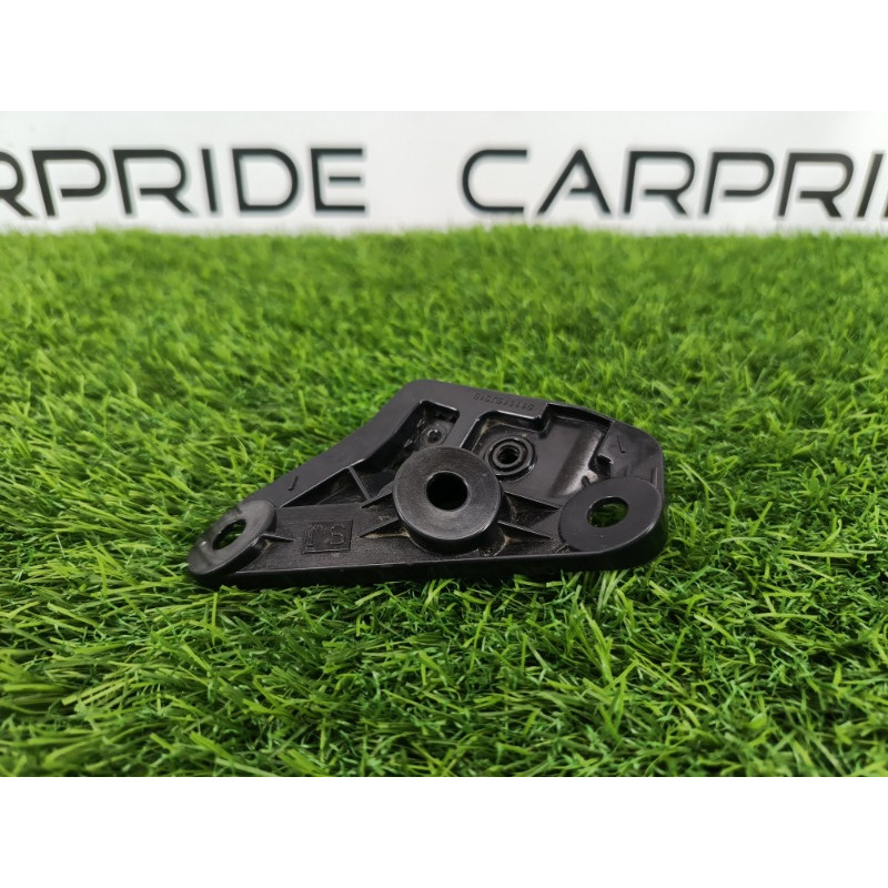 Крепление крышки багажника (кузов и элементы) Subaru Forester SK 2020 2.5 91111sj010