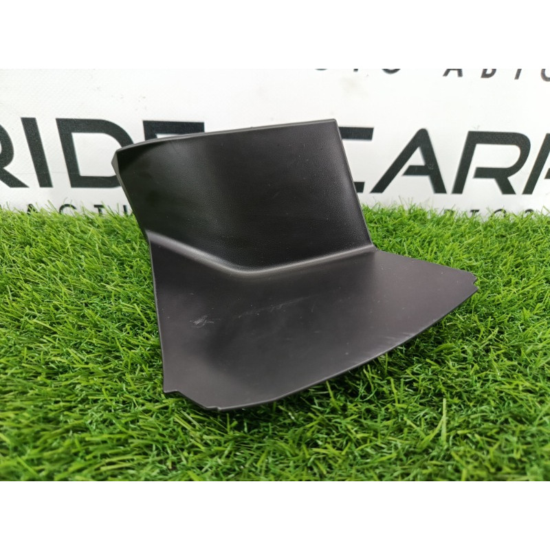 Накладка заднього ліхтаря (кузов і елементи) Mitsubishi Outlander GM4W 2022 2.50 8330B279