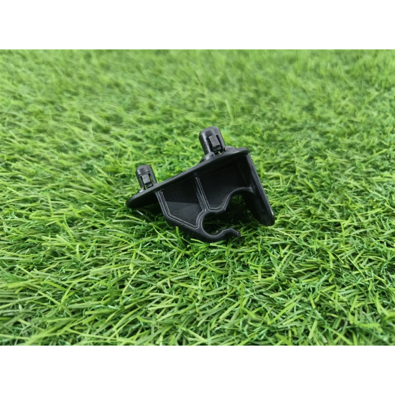 Фиксатор (салон) Mitsubishi Outlander GM4W 2022 2.50