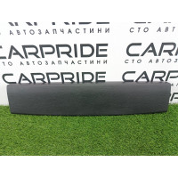 Обшивка крышки багажника