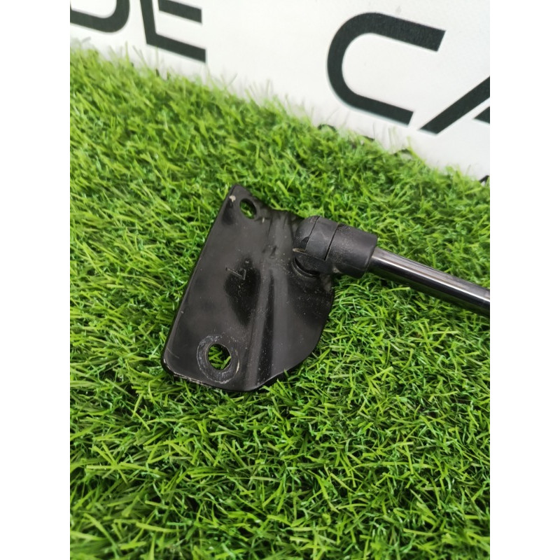 Амортизатор багажника (кузов и элементы) Mitsubishi Outlander GM4W 2022 2.50 5802a673