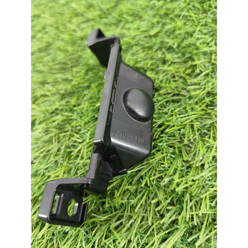 Заглушка бампера (кузов и элементы) Mitsubishi Outlander GM4W 2022 2.50 6405a339