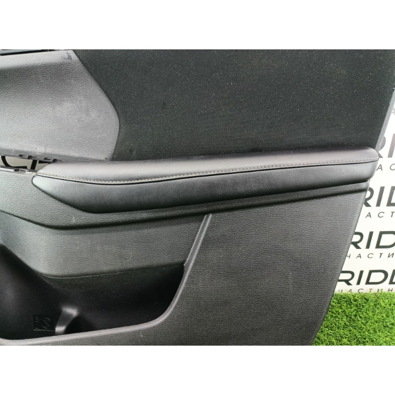 Дверная карта (салон) Mitsubishi Outlander GM4W 2022 2.50 7221F540XA