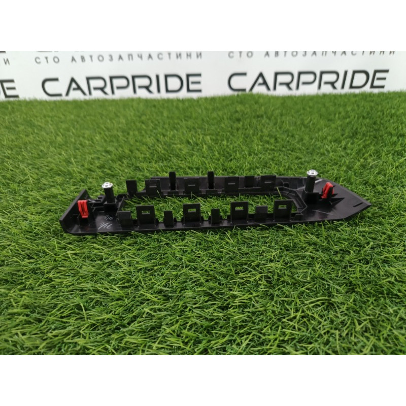 Накладка кнопок стеклоподъемника (салон) Mitsubishi Outlander GM4W 2022 2.50 80961W000P