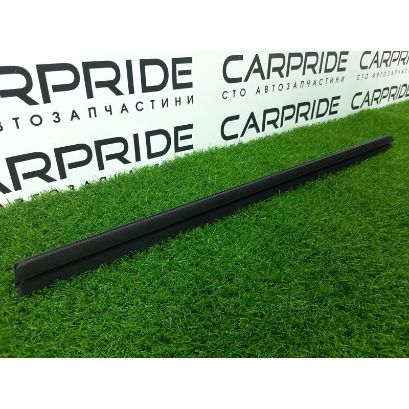 Молдинг стекла внутренний (наружные элементы кузова) Mitsubishi Outlander GM4W 2022 2.50 5757A599