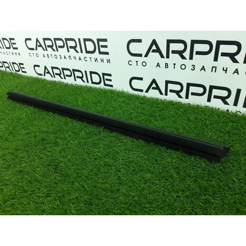 Молдинг стекла внутренний (наружные элементы кузова) Mitsubishi Outlander GM4W 2022 2.50 5757A599