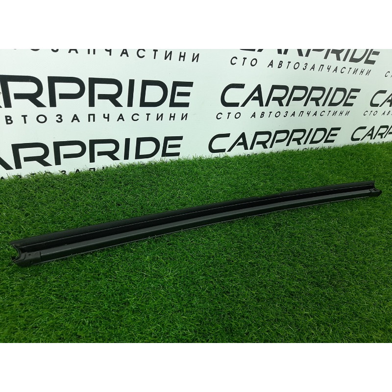 Молдинг стекла внутренний (наружные элементы кузова) Mitsubishi Outlander GM4W 2022 2.50 5757A599
