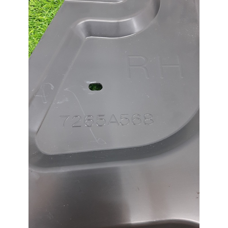 Накладка двери внутренняя (салон) Mitsubishi Outlander GM4W 2022 2.50 7265A568