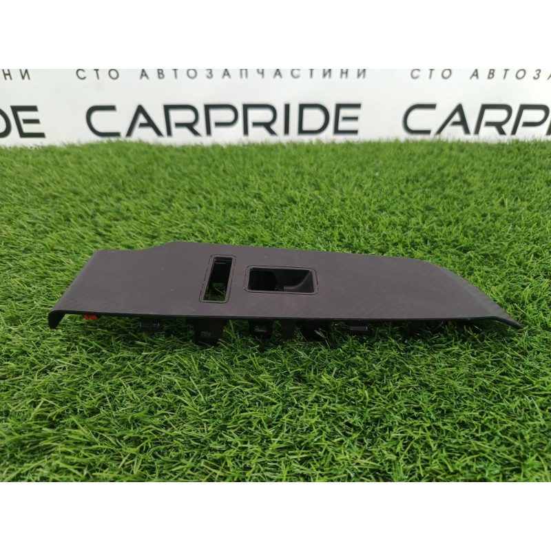 Накладка кнопок стеклоподъемника (салон) Mitsubishi Outlander GM4W 2022 2.50 80960W030P
