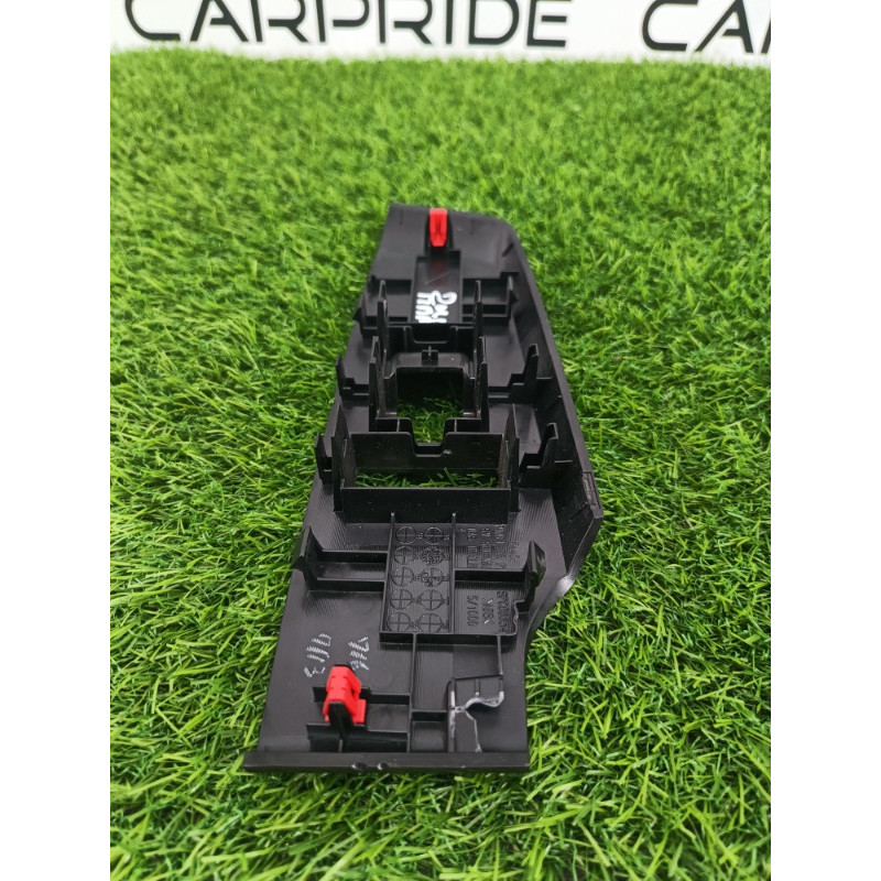 Накладка кнопок стеклоподъемника (салон) Mitsubishi Outlander GM4W 2022 2.50 80960W030P