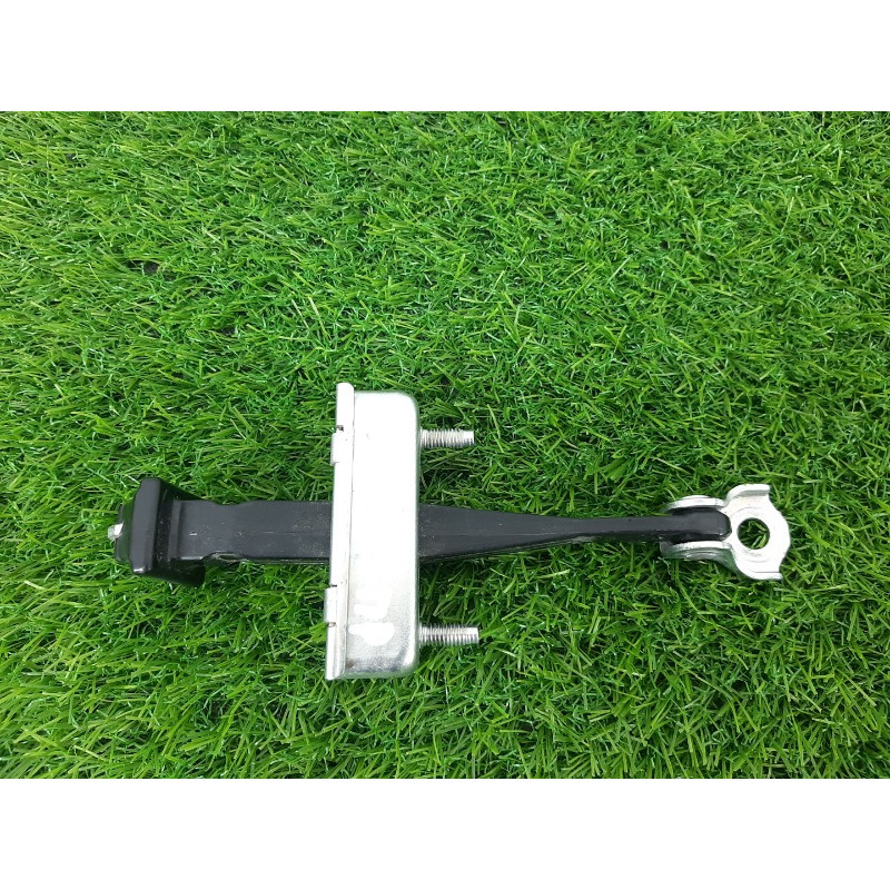 Обмежувач дверей (кузов і елементи) Mitsubishi Outlander GM4W 2022 2.50 5702A284