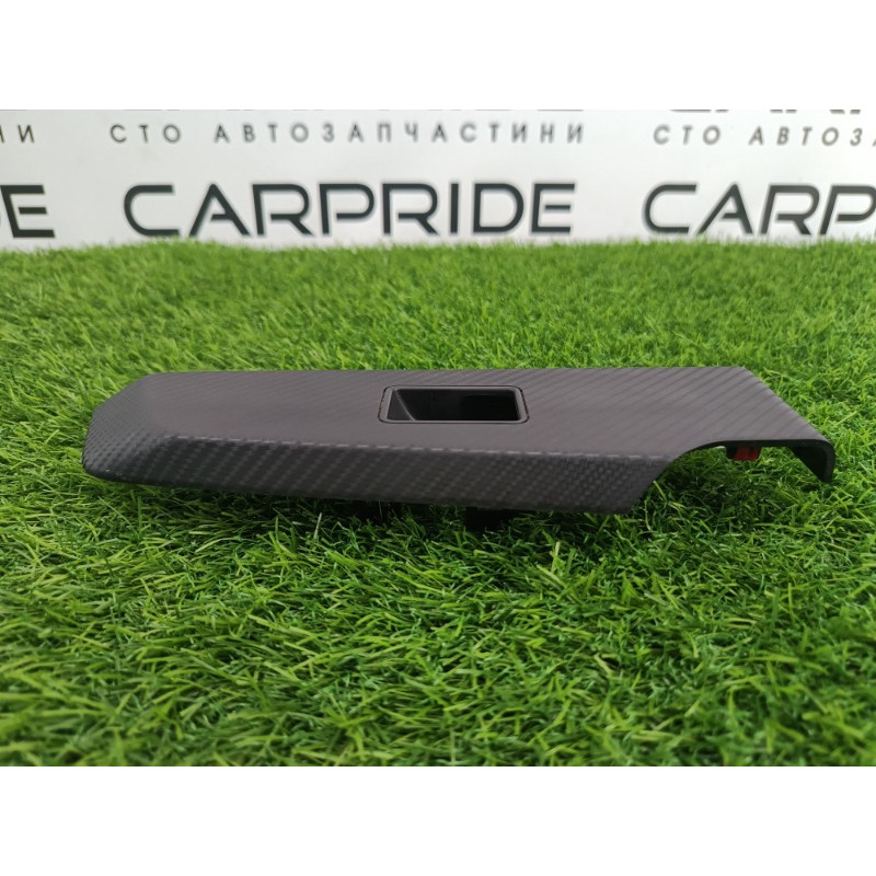 Накладка кнопок склопідйомника (салон) Mitsubishi Outlander GM4W 2022 2.50 7222C188XA