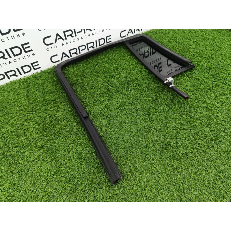 Форточка двери (кузов и элементы) Jeep Compass MK49 2011 2.4 5160064AH