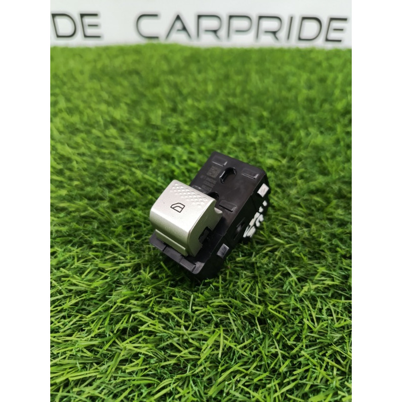 Кнопка стеклоподъемника (электрика / кнопки) Mitsubishi Outlander GM4W 2022 2.50 8608a477