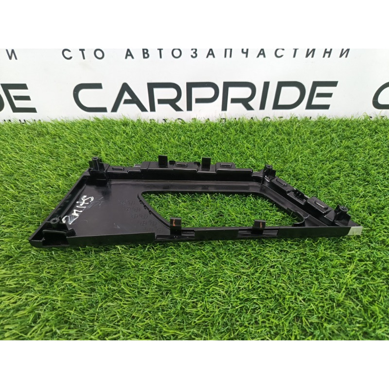Декоративна накладка карти дверей (салон) Mitsubishi Outlander GM4W 2022 2.50
