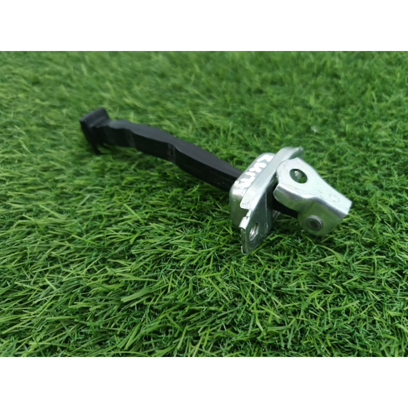 Ограничитель двери (кузов и элементы) Mitsubishi Outlander GM4W 2022 2.50 5732A173