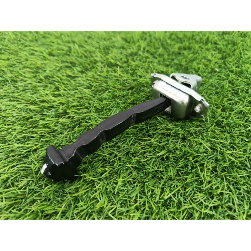 Ограничитель двери (кузов и элементы) Mitsubishi Outlander GM4W 2022 2.50 5732A173