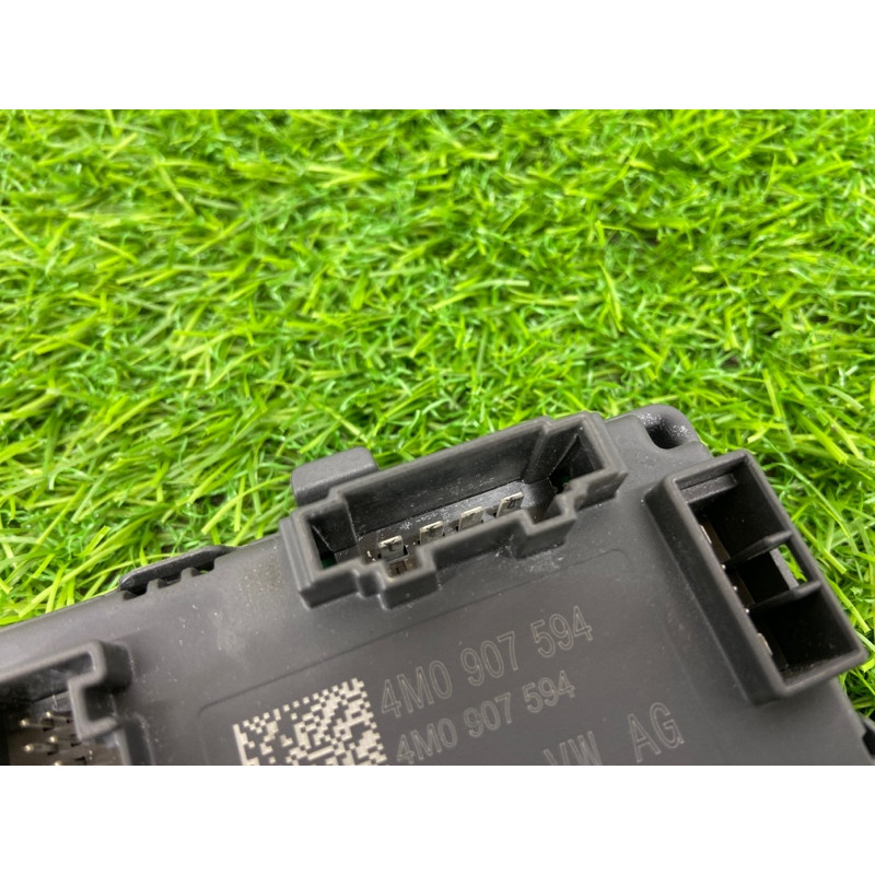 Блок управления люком (электрика / блок управления) Audi Q7 4M 2015 3.0 CRE 4M0907594