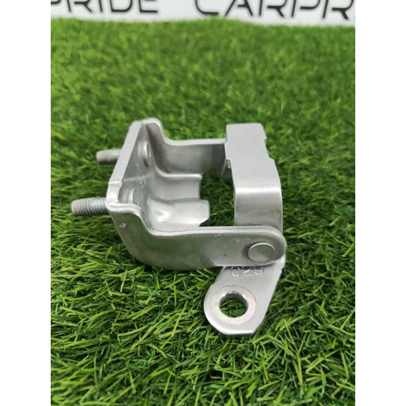 Петля двери (кузов и элементы) Mitsubishi Outlander GM4W 2022 2.50 5732A182