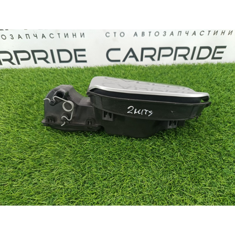 Лючок топливного бака (кузов и элементы) Mitsubishi Outlander GM4W 2022 2.50