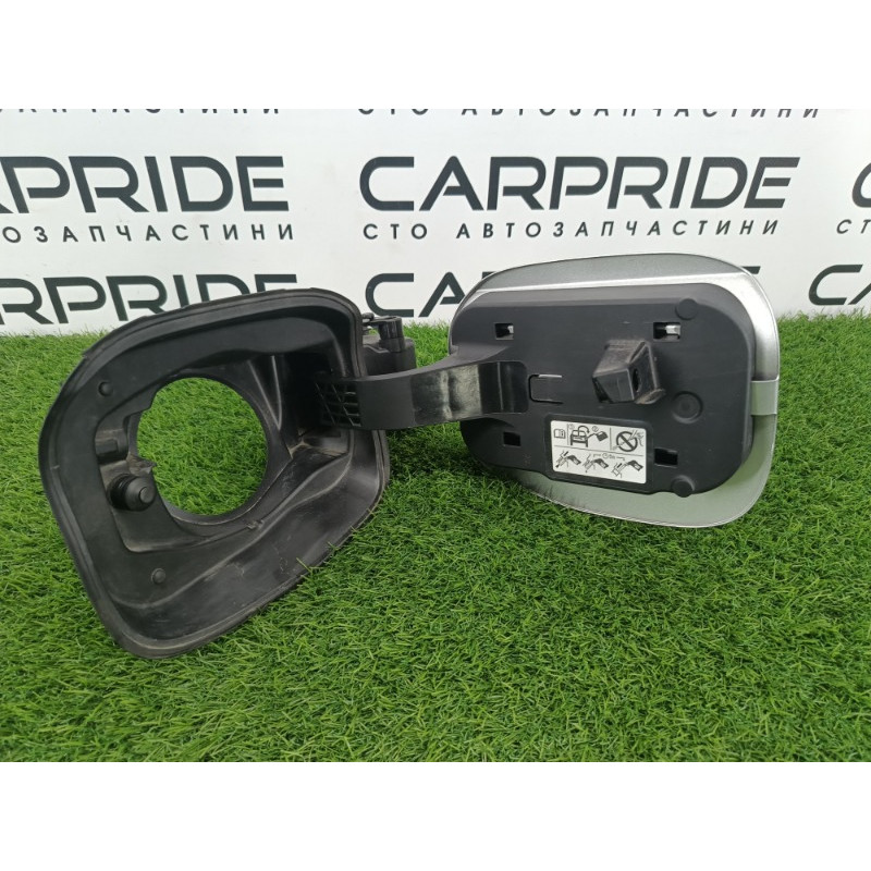 Лючок топливного бака (кузов и элементы) Mitsubishi Outlander GM4W 2022 2.50