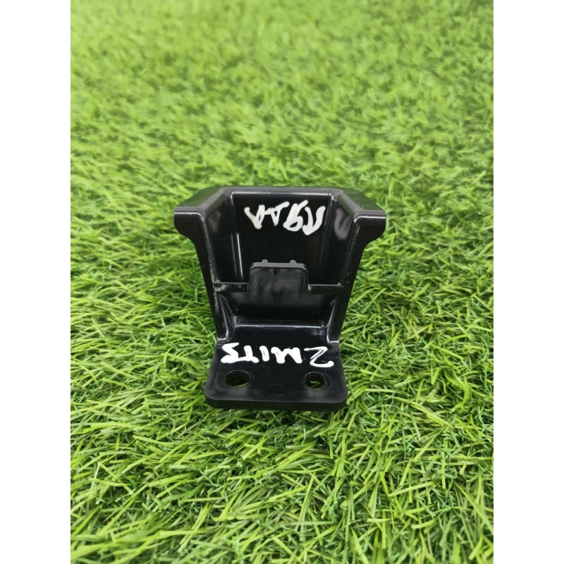 Отбойник крышки багажника (кузов и элементы) Mitsubishi Outlander GM4W 2022 2.50